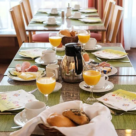 Flora Möhringen Hotel