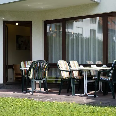 Flora Moehringen Hotel 3*