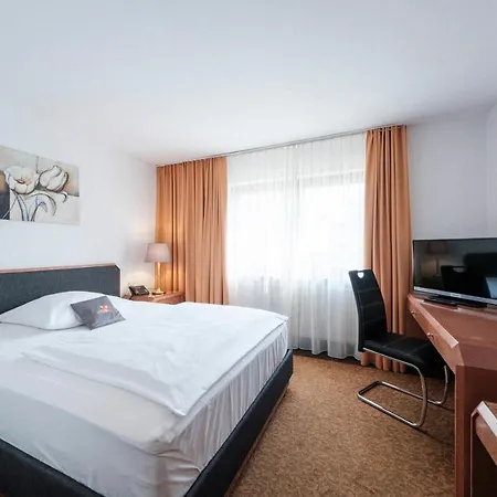 Flora Moehringen Hotel