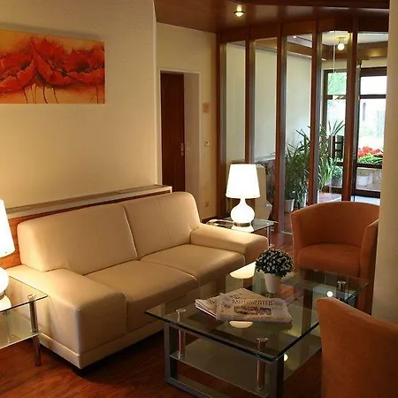 Flora Moehringen 3* Stuttgart