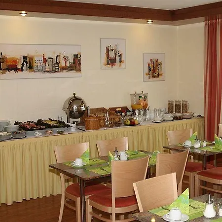 Hotel Flora Moehringen