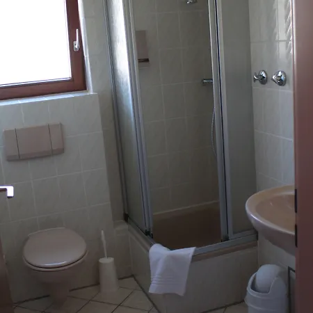 Flora Moehringen Hotel