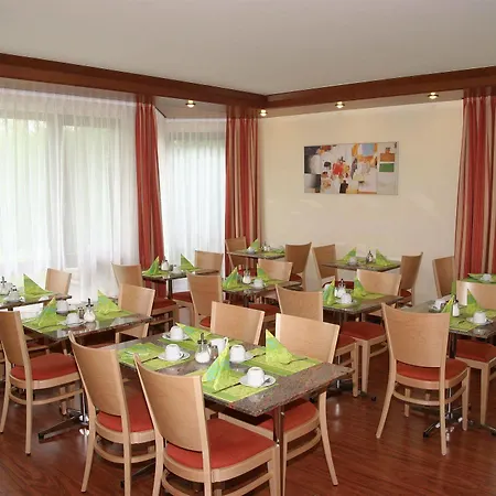 Flora Moehringen 3*