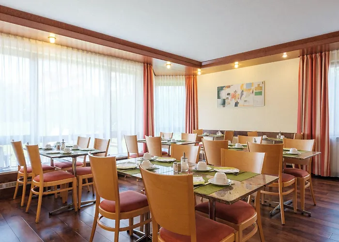 Flora Moehringen Otel Stuttgart