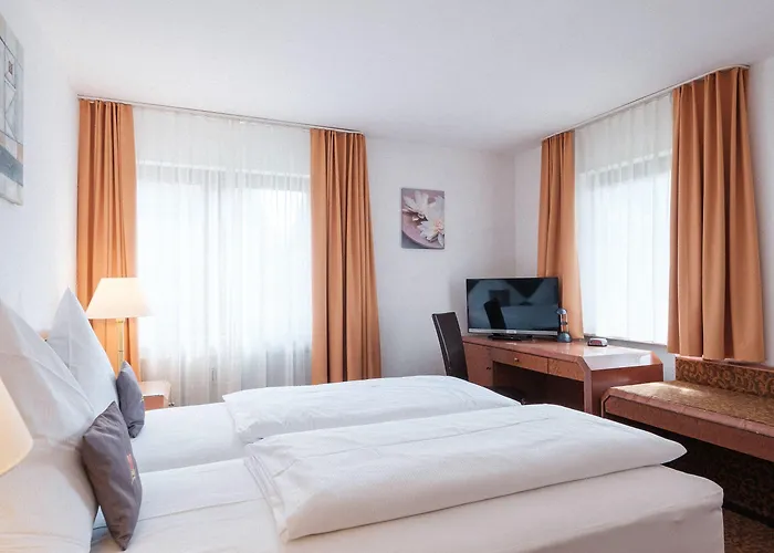 Flora Moehringen Otel 3*