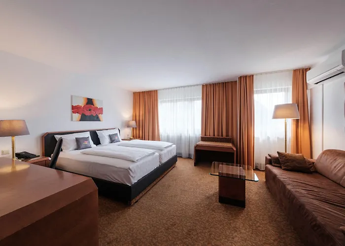 Otel Flora Moehringen Stuttgart