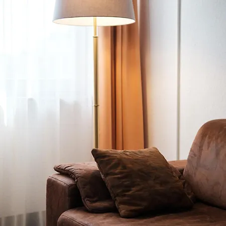 Flora Moehringen Szálloda 3*